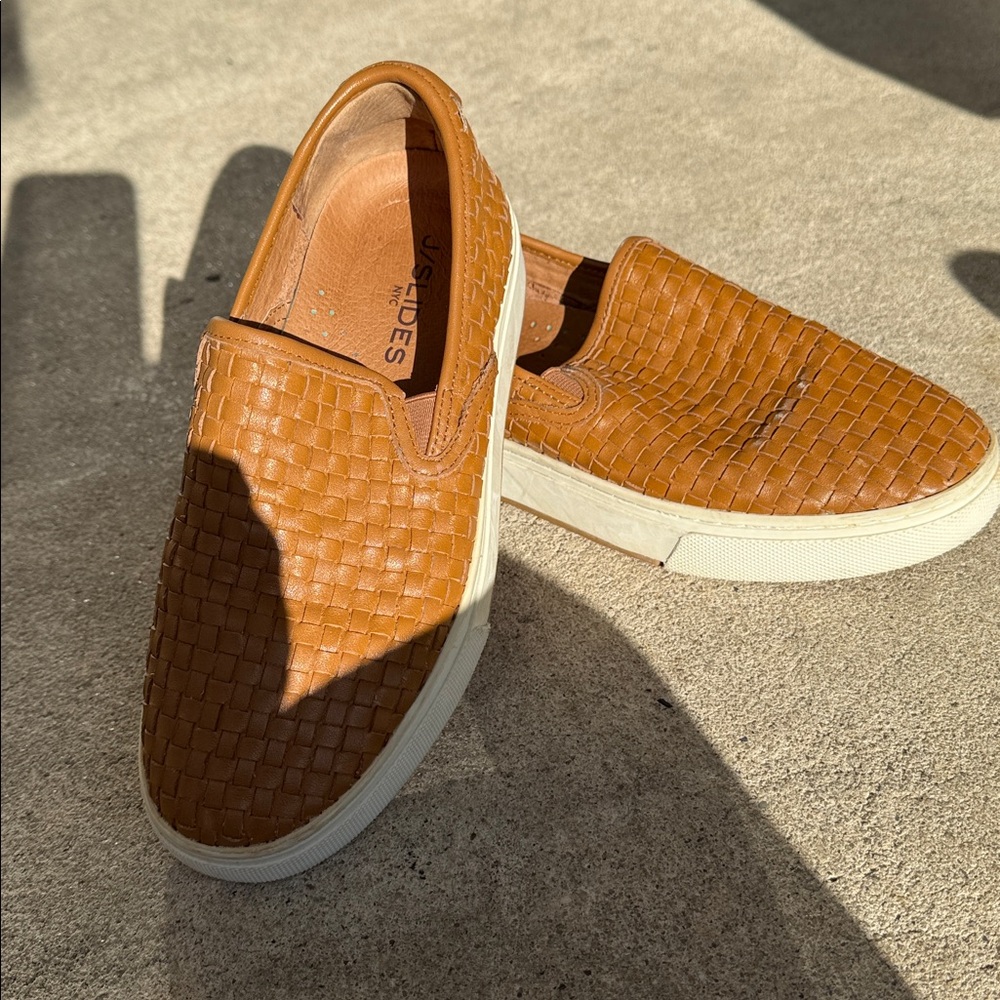 J Slides Tan Woven Slip-On Sneakers/Loafers Size 7